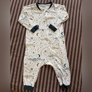 Nest DeNest baby zip long sleeve romper
